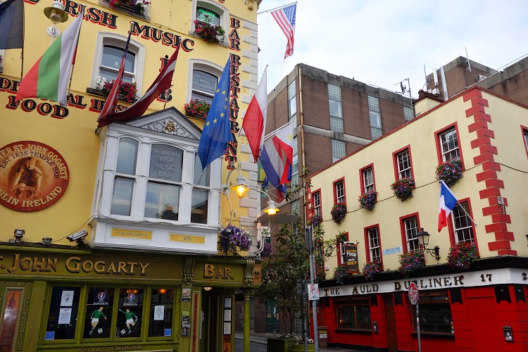 Temple Bar, Dublin, Ireland