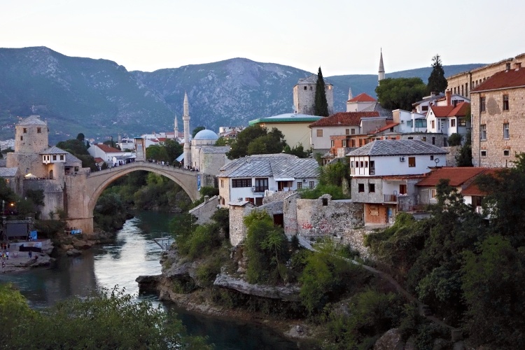 GPSmyCity app includes city walks and travel articles for over 1,000 cities worldwide (Mostar, Bosnia & Herzegovina)