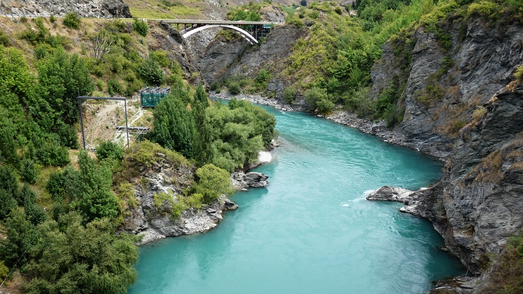 The view of the Kawarau Gorge that you get before you jump