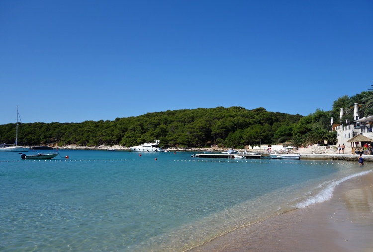 There is a beautiful sandy beach in Palmizana 